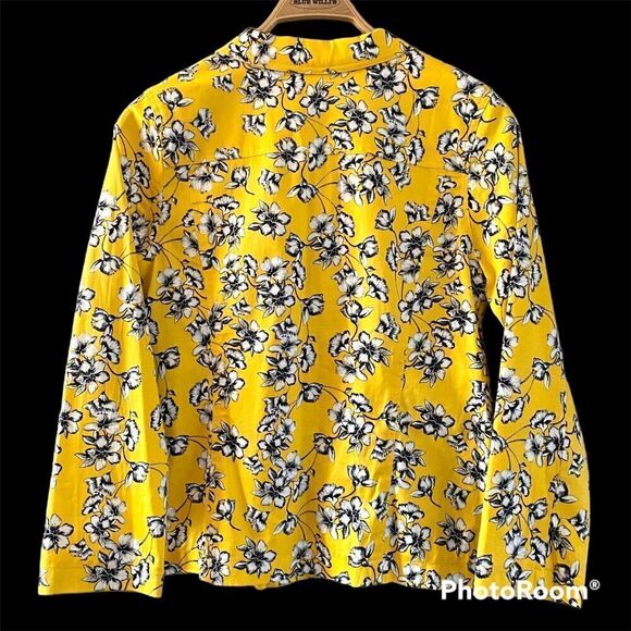 Denim Jacket Women’s size MEDIUM Yellow Black & White Floral Button Up - Picture 2 of 4